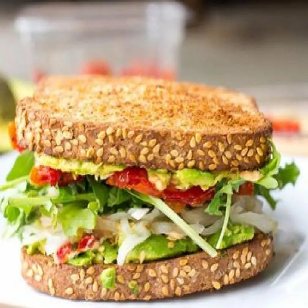 Sandwich with Hummus